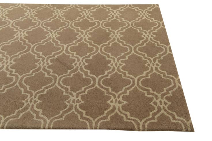 Detail image of 5' x 8' Luna Wool Rug