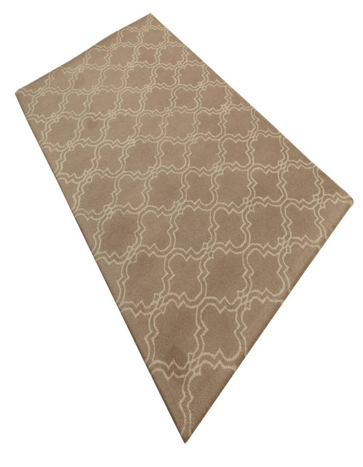 Detail image of 5' 1 x 8' Luna Wool Rug