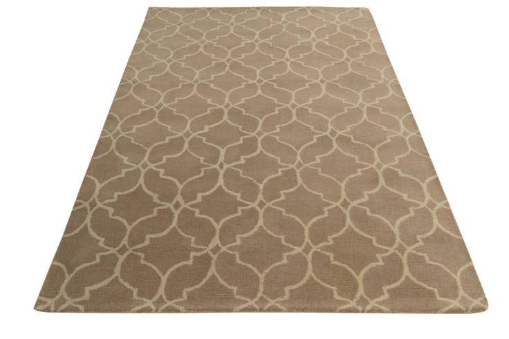 Detail image of 5' 1 x 8' Luna Wool Rug