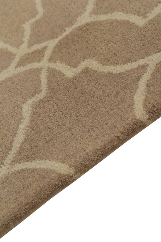 Detail image of 5' 1 x 8' Luna Wool Rug