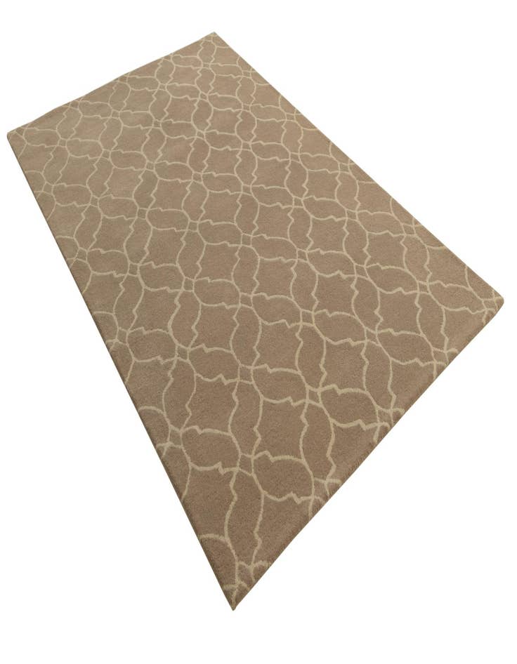 Detail image of 5' 1 x 8' Luna Wool Rug