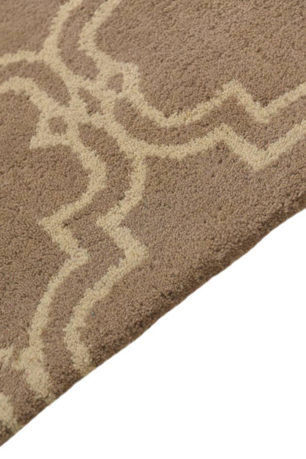 Detail image of 5' 1 x 8' Luna Wool Rug