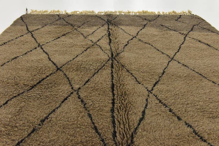 Detail image of 7' 3 x 9' 2 Hand Knotted Moroccan Wool Rug