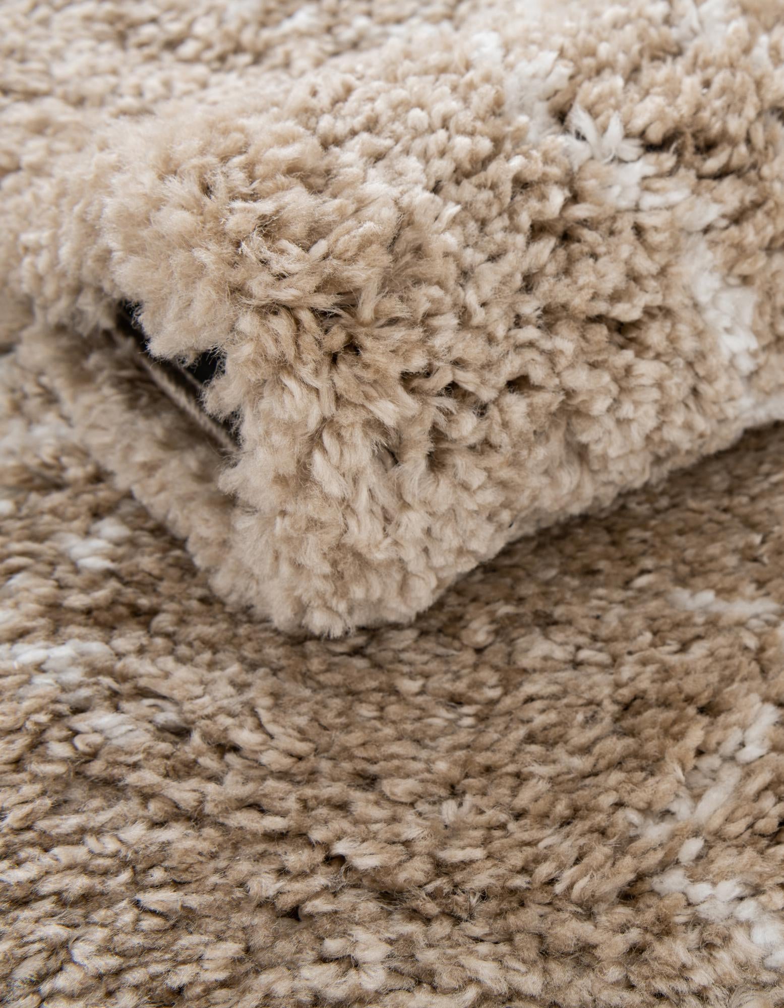 8' x 10' Moroccan Shag Rug