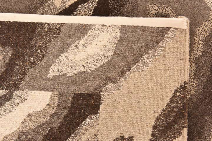 4' x 4' 10 Hand Knotted Nepal Wool Rug