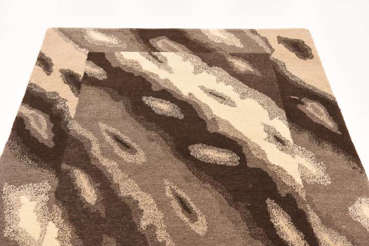 4' x 5' 9 Hand Knotted Nepal Wool Rug