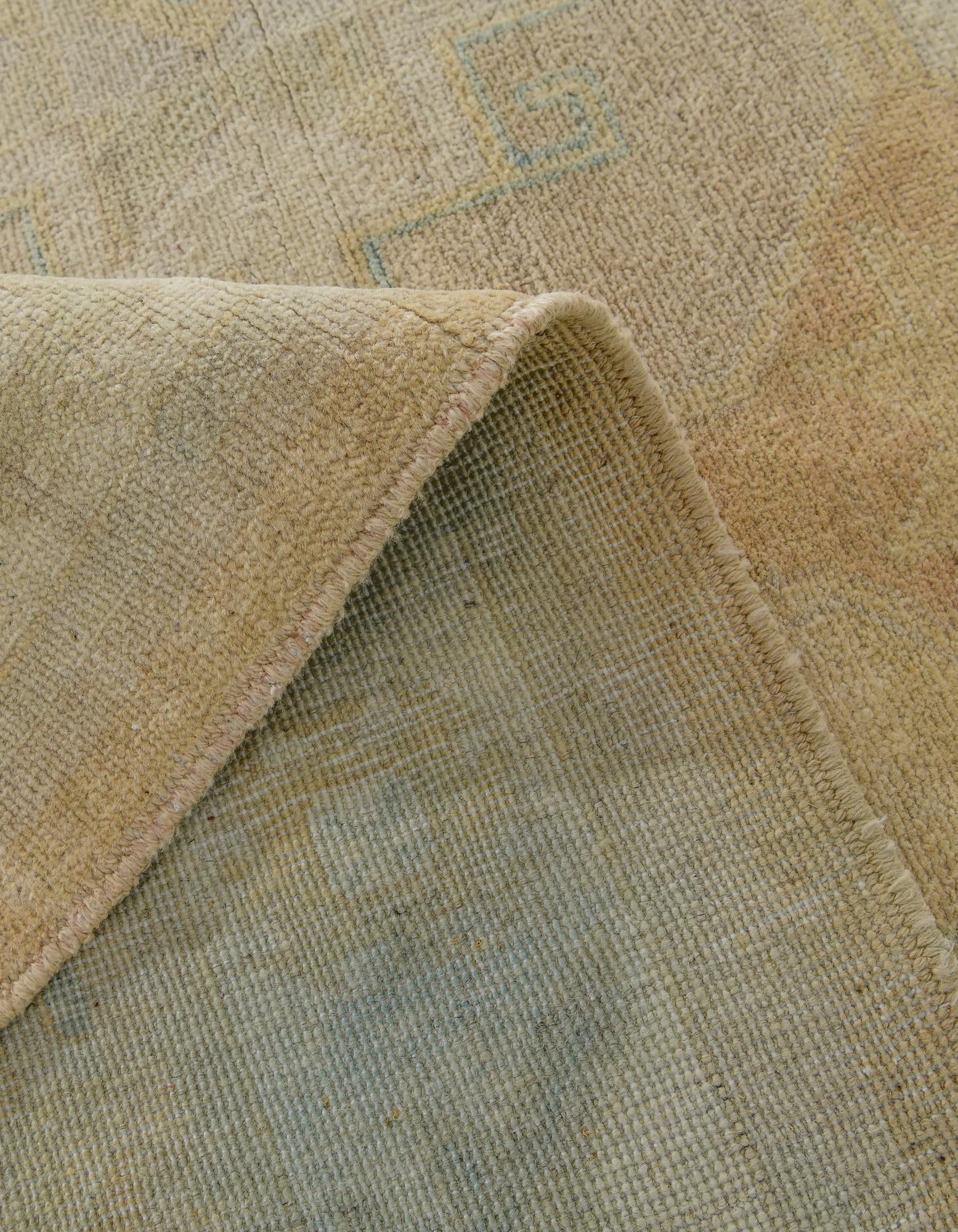 7' 11 x 9' 11 Hand Knotted Oushak Wool Rug