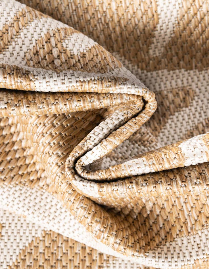 Detail image of 10' x 14' Easy-Clean Coastal Indoor / Outdoor Rug