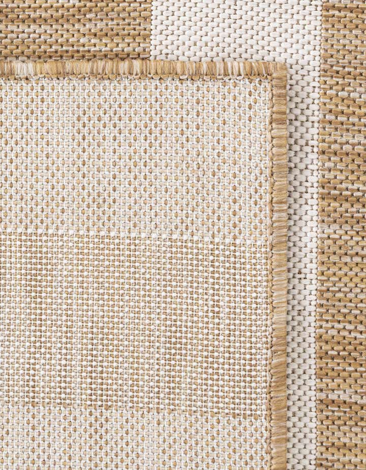 7' x 10' Easy-Clean Striped Indoor / Outdoor Rug