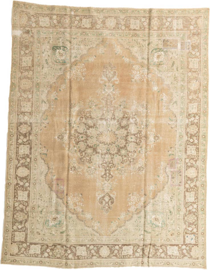 Detail image of 9' 8 x 12' 7 Hand Knotted Ultra Vintage Persian Wool Rug