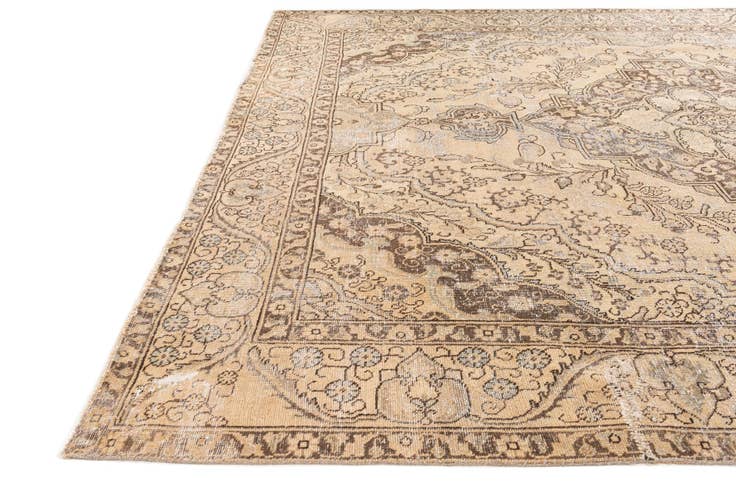 Detail image of 10' x 11' 9 Hand Knotted Ultra Vintage Persian Wool Rug