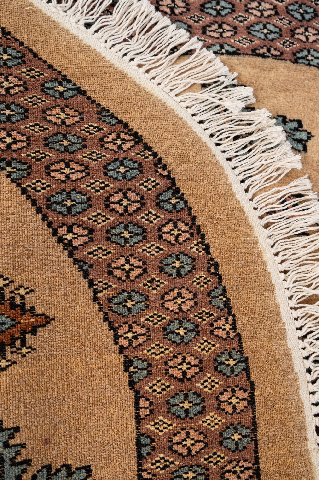 3' 2 x 3' 2 Hand Knotted Bokhara Oriental Wool Round Rug