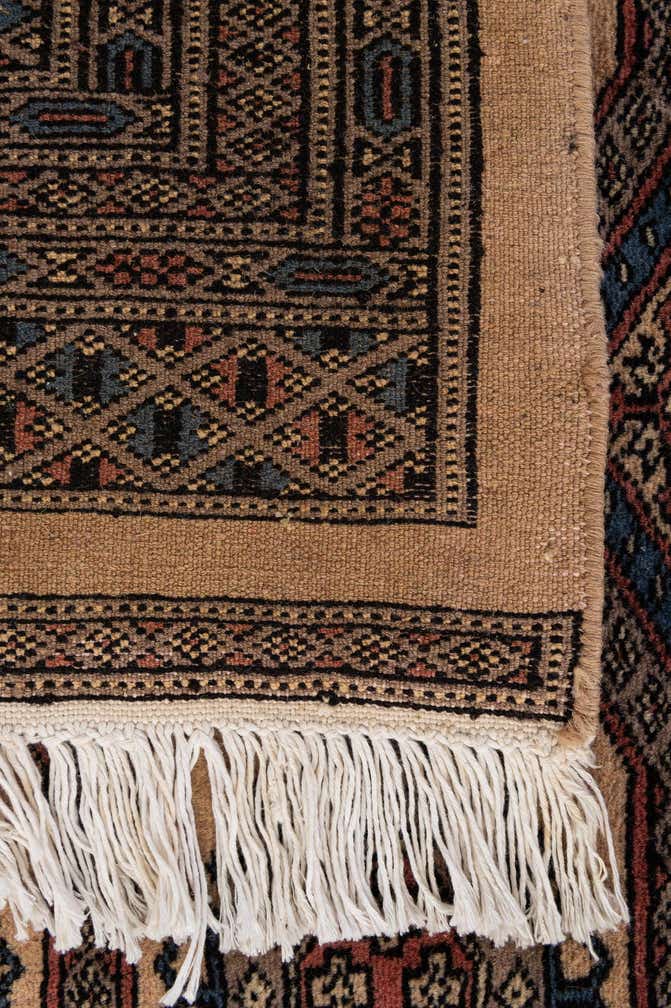 5' 10 x 6' 2 Hand Knotted Bokhara Oriental Wool Round Rug