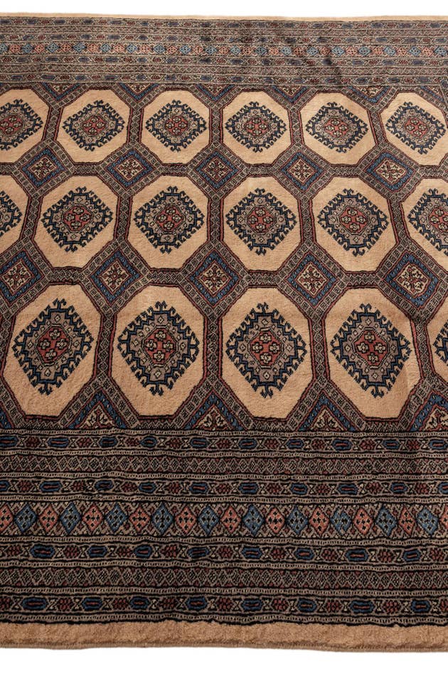 Detail image of 5' 10 x 6' 2 Hand Knotted Bokhara Oriental Wool Round Rug