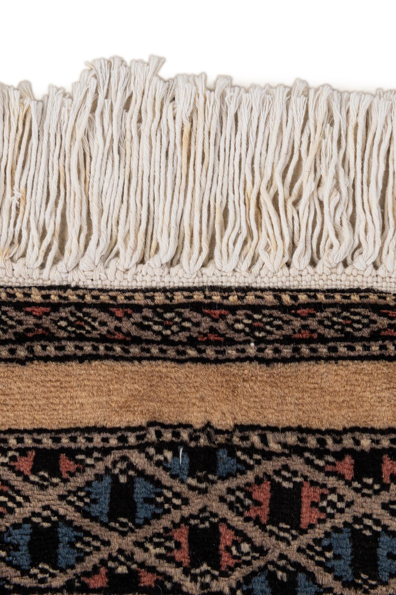 5' 10 x 6' 2 Hand Knotted Bokhara Oriental Wool Round Rug