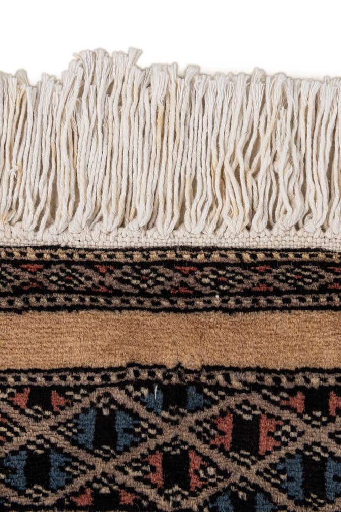 5' 10 x 6' 2 Hand Knotted Bokhara Oriental Wool Round Rug