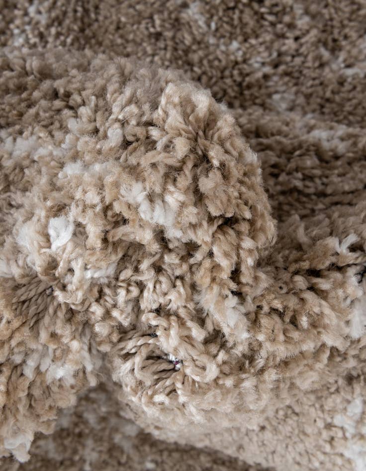 Detail image of 8' x 8' Marrakesh Shag Round Rug