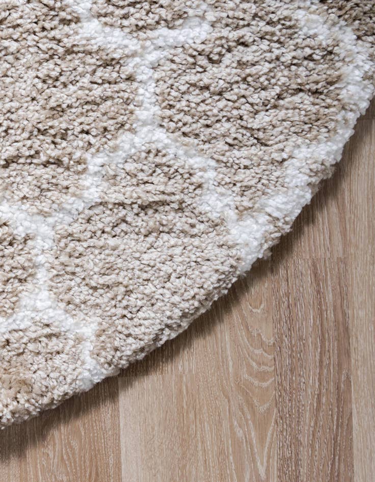 Detail image of 8' x 8' Marrakesh Shag Round Rug