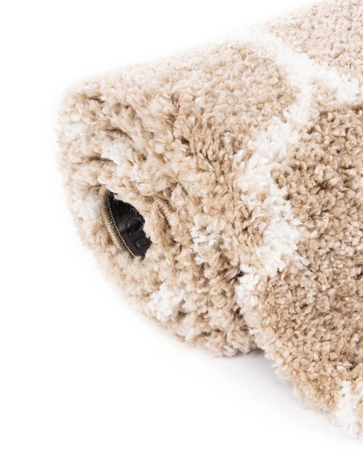 Detail image of 5' x 5' Moroccan Shag Round Rug