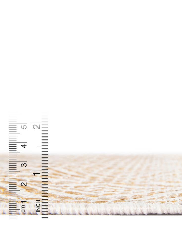 Detail image of 4' x 4' Washable Lattice Indoor / Outdoor Round Rug