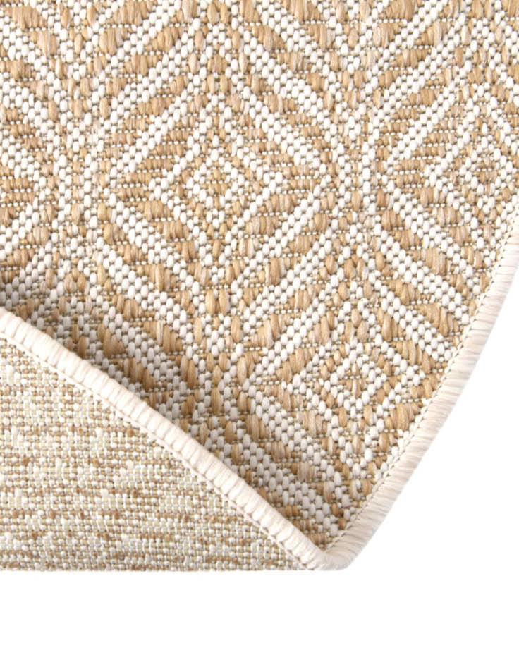 Detail image of 4' x 4' Washable Lattice Indoor / Outdoor Round Rug