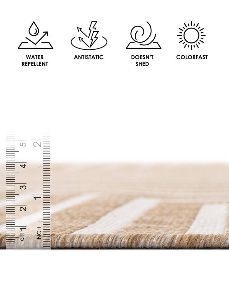 Detail image of 12' x 12' Easy-Clean Modern Indoor / Outdoor Round Rug