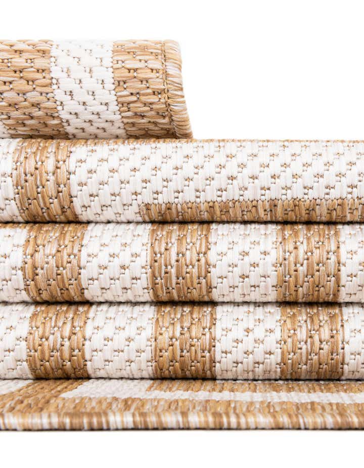 12' x 12' Easy-Clean Modern Indoor / Outdoor Round Rug