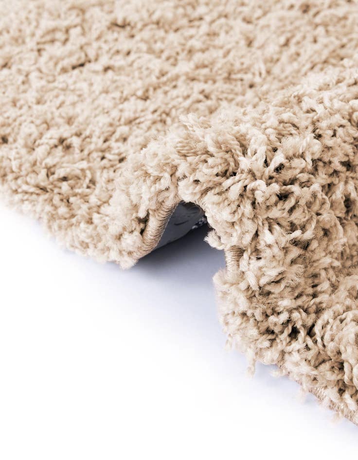 Detail image of 2' 2 x 6' 7 Everyday Shag Runner Rug