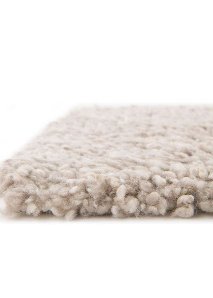 2' x 4' 1 Haka Deluxe Shag Runner Rug