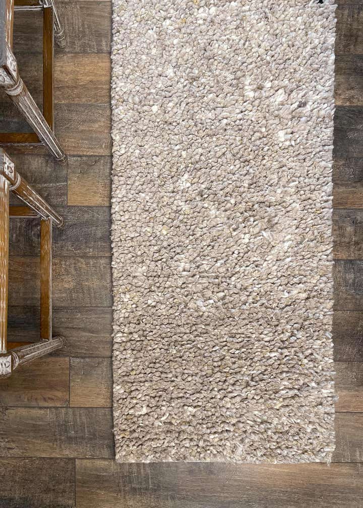 2' x 4' 1 Haka Deluxe Shag Runner Rug