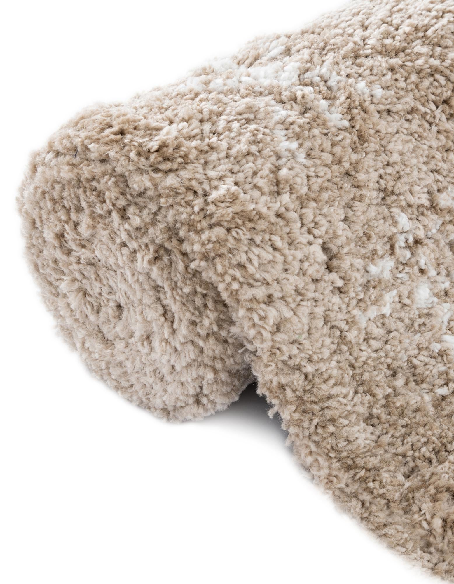 2' 7 x 6' Marrakesh Shag Runner Rug