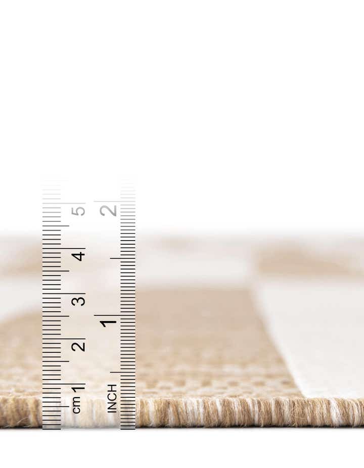 2' 7 x 10' Easy-Clean Striped Indoor / Outdoor Runner Rug