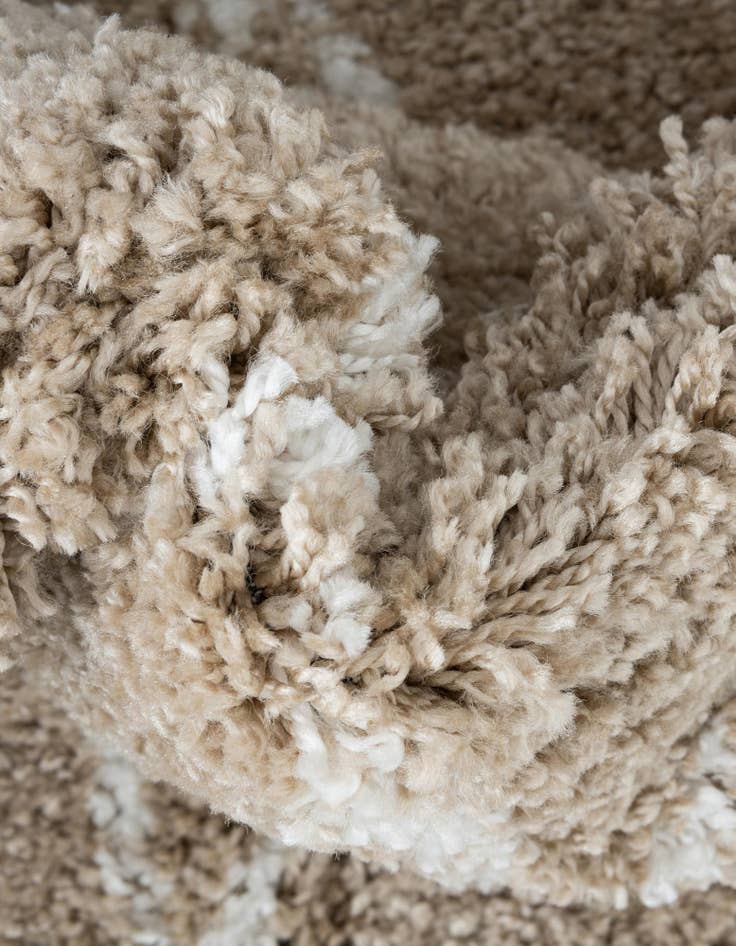 Detail image of 8' x 8' Moroccan Shag Square Rug