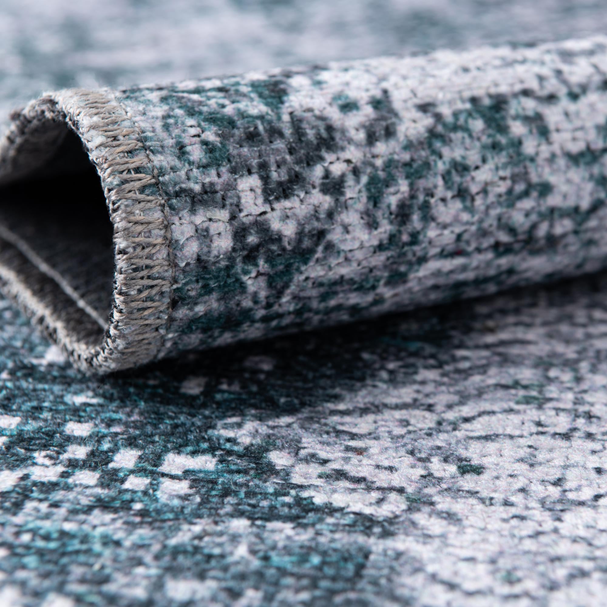 5' 3 x 5' 3 Washable Yara Square Rug