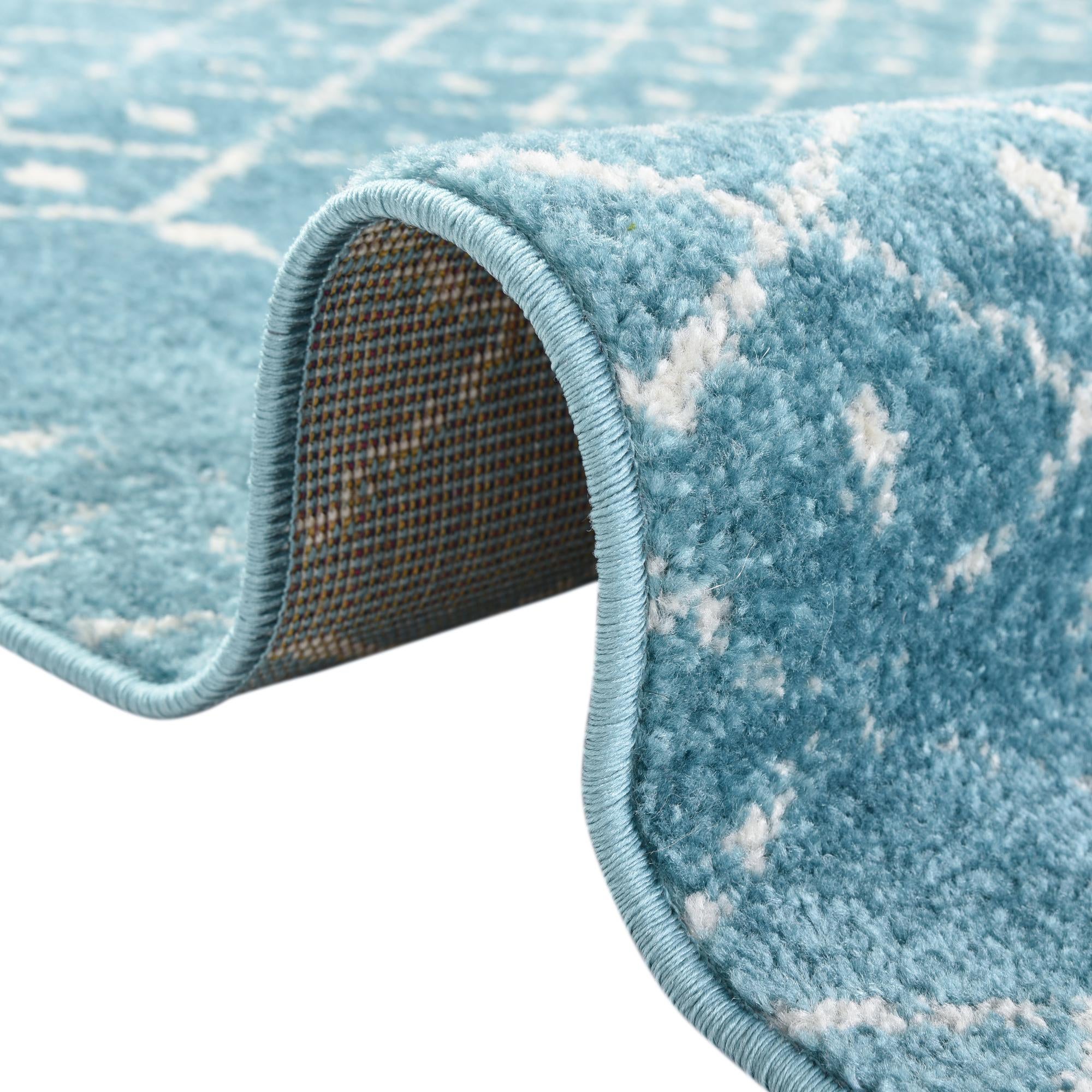 5' 3 x 8' Paxon Trellis Oval Rug