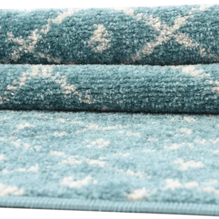 Detail image of 6' x 9' Paxon Trellis Rug