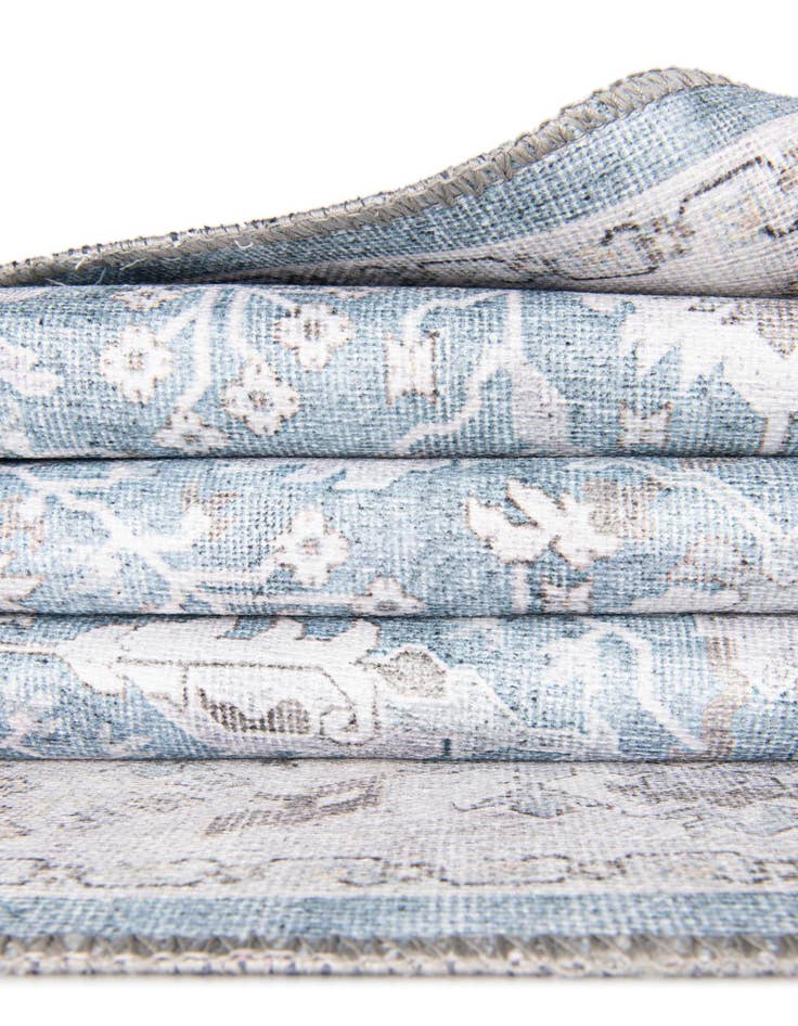 Detail image of 5' 1 x 8' Washable Timeless Rug