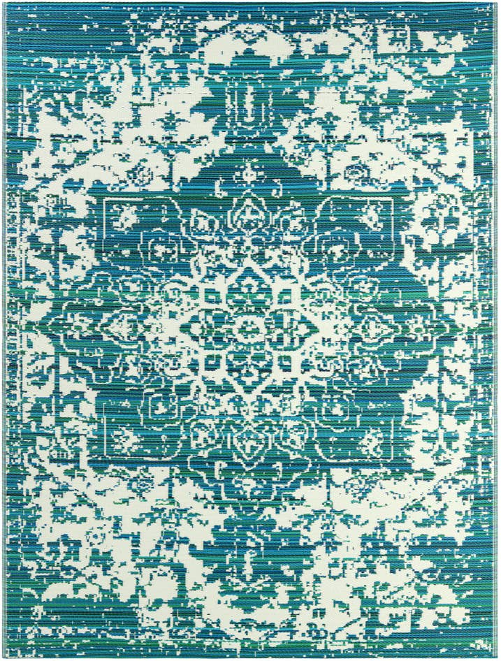 Detail image of 7' 10 x 10' Easy-Clean Vista Breeze Indoor / Outdoor Rug