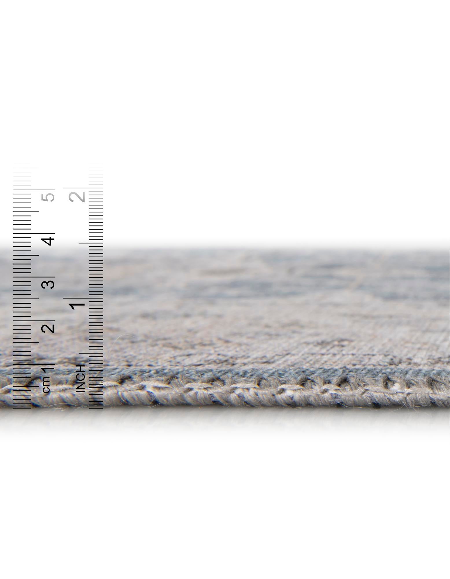 7' 10 x 7' 10 Washable Timeless Square Rug