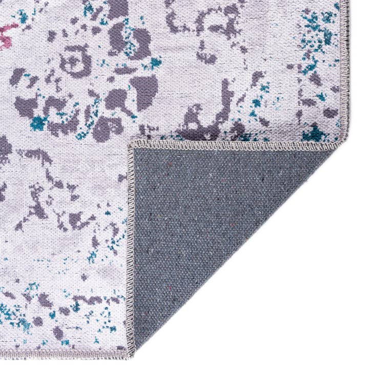 Detail image of 7' 10 x 10' Washable Francesca Rug