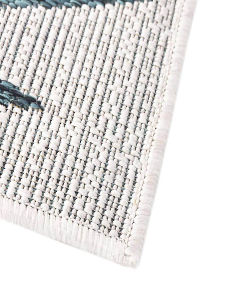 Detail image of 7' 10 x 11' Easy-Clean Botanical Indoor / Outdoor Rug