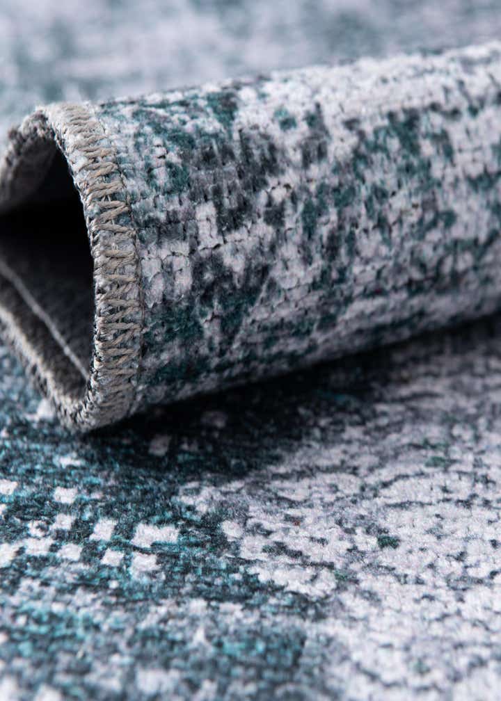 5' x 8' Washable Yara Rug