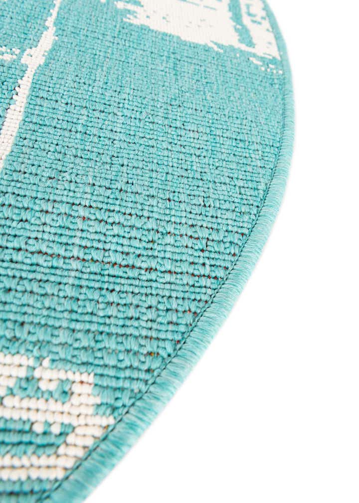 4' x 6' Easy-Clean Coastal Indoor / Outdoor Oval Rug