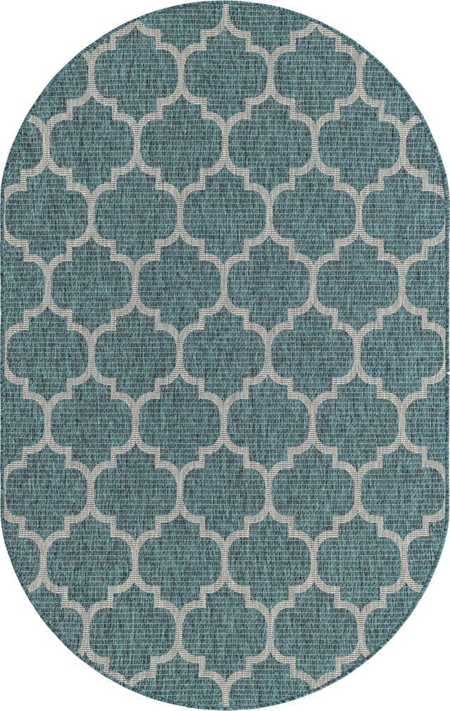 5' 3 x 8' Easy-Clean Lattice Indoor / Outdoor Oval Rug