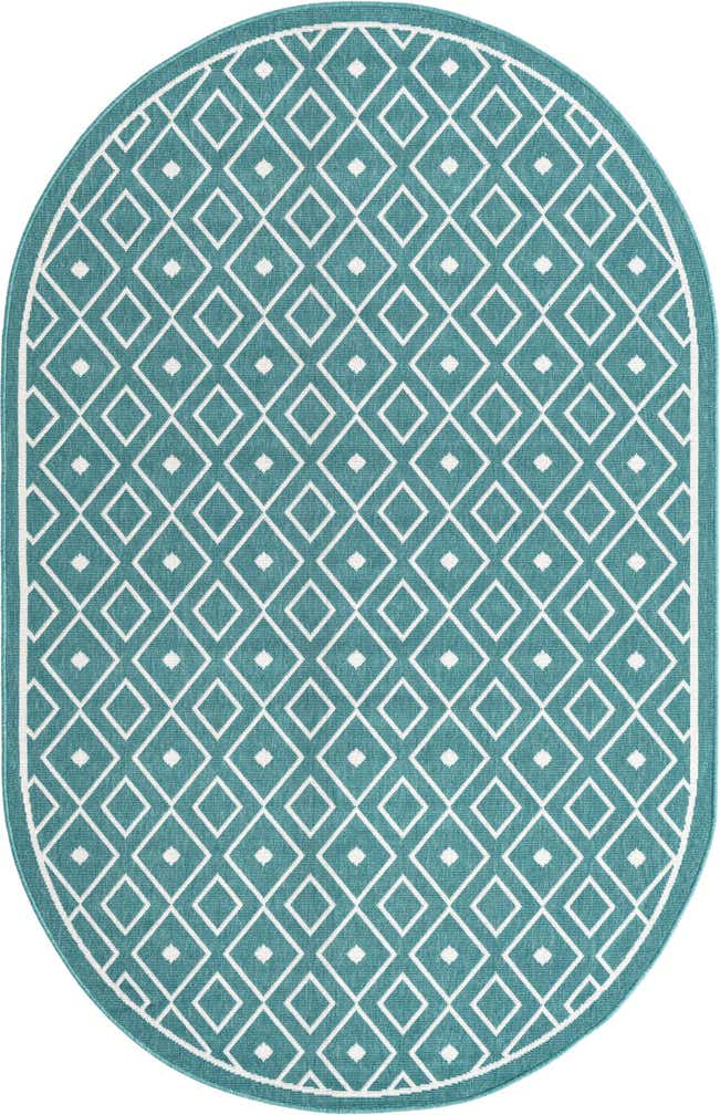 5' 3 x 8' Easy-Clean Lattice Indoor / Outdoor Oval Rug