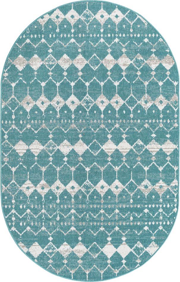 Detail image of 5' 3 x 8' Easy-Clean Trellis Indoor / Outdoor Oval Rug