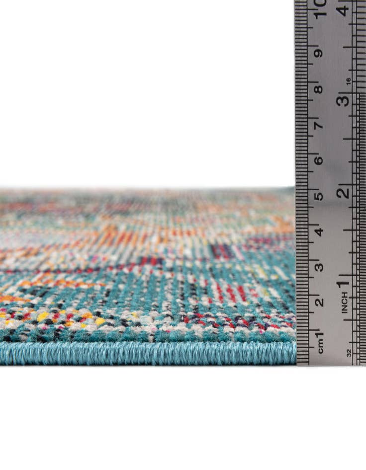 Detail image of 5' x 8' 2 Amulet Rug