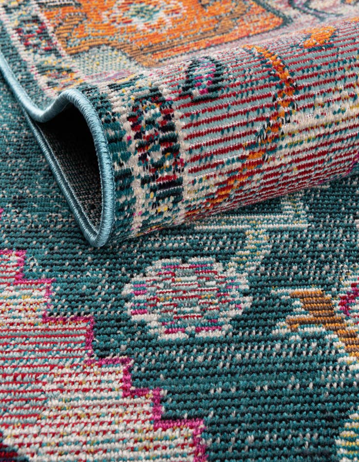 Detail image of 5' x 8' 2 Amulet Rug