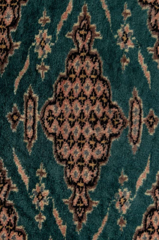 2' 9 x 4' 1 Hand Knotted Bokhara Oriental Wool Rug