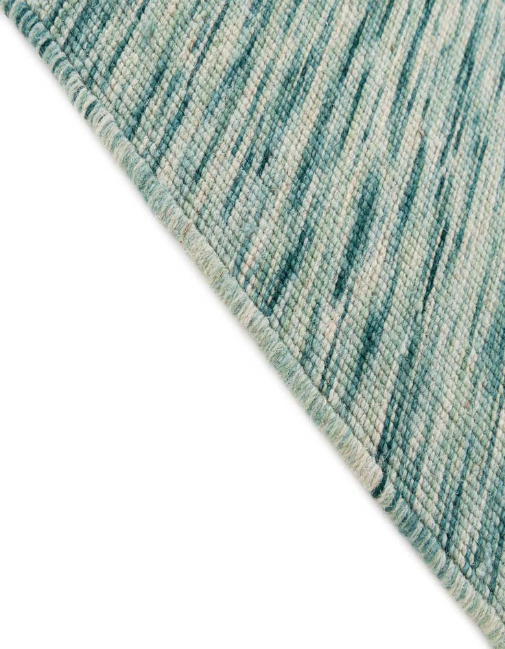 Detail image of 2' 1 x 3' 2 Hand Woven Jill Zarin English Manor Wool Rug